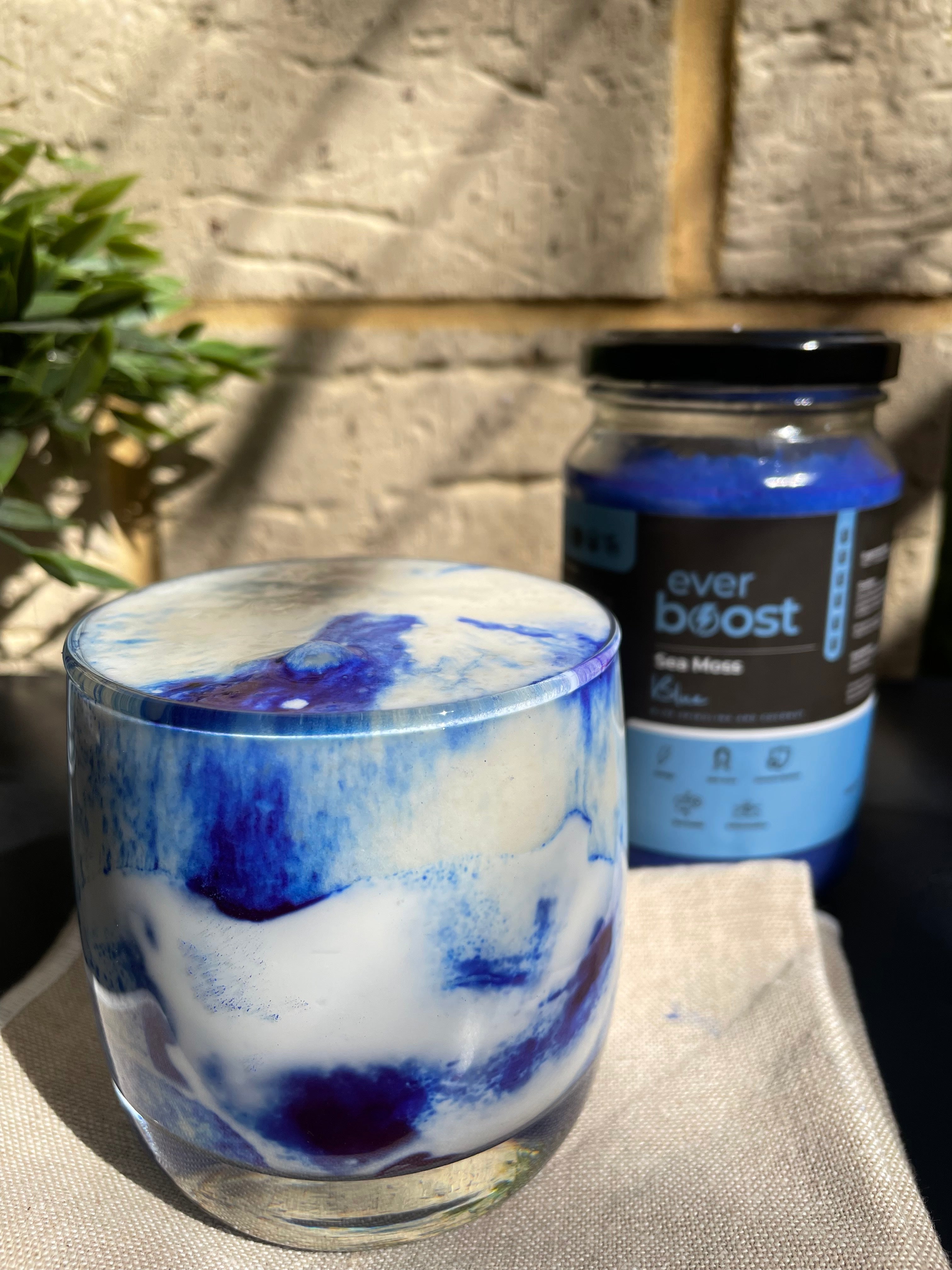 Blue Bomb Smoothie with Everboost Sea Moss Gel